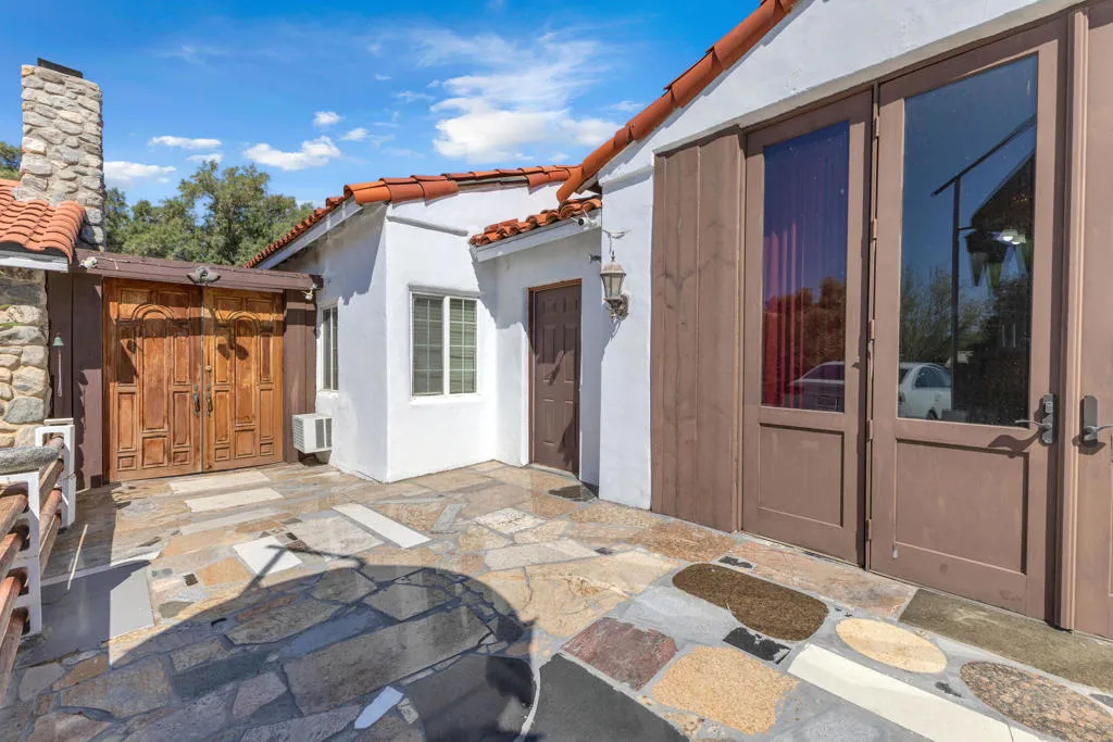 67600 Club House Drive, Desert Hot Springs, California 92241 home-pic-17